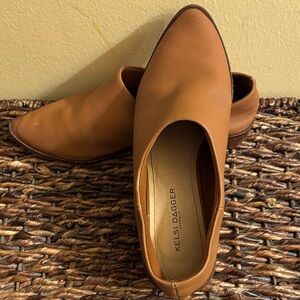 Kelsi Dagger Brooklyn Women's Soft Brown Leather Flats